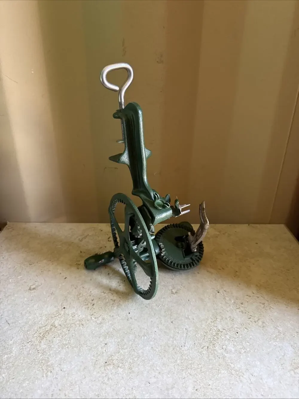 Apple Parer Made In USA Green Metal Vintage